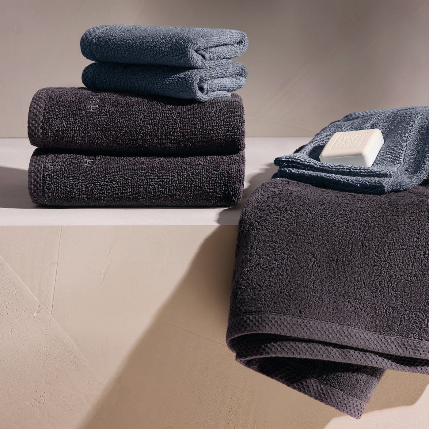 Oasis - Gant De Toilette Coton Peigné Lt - Gris Foncé