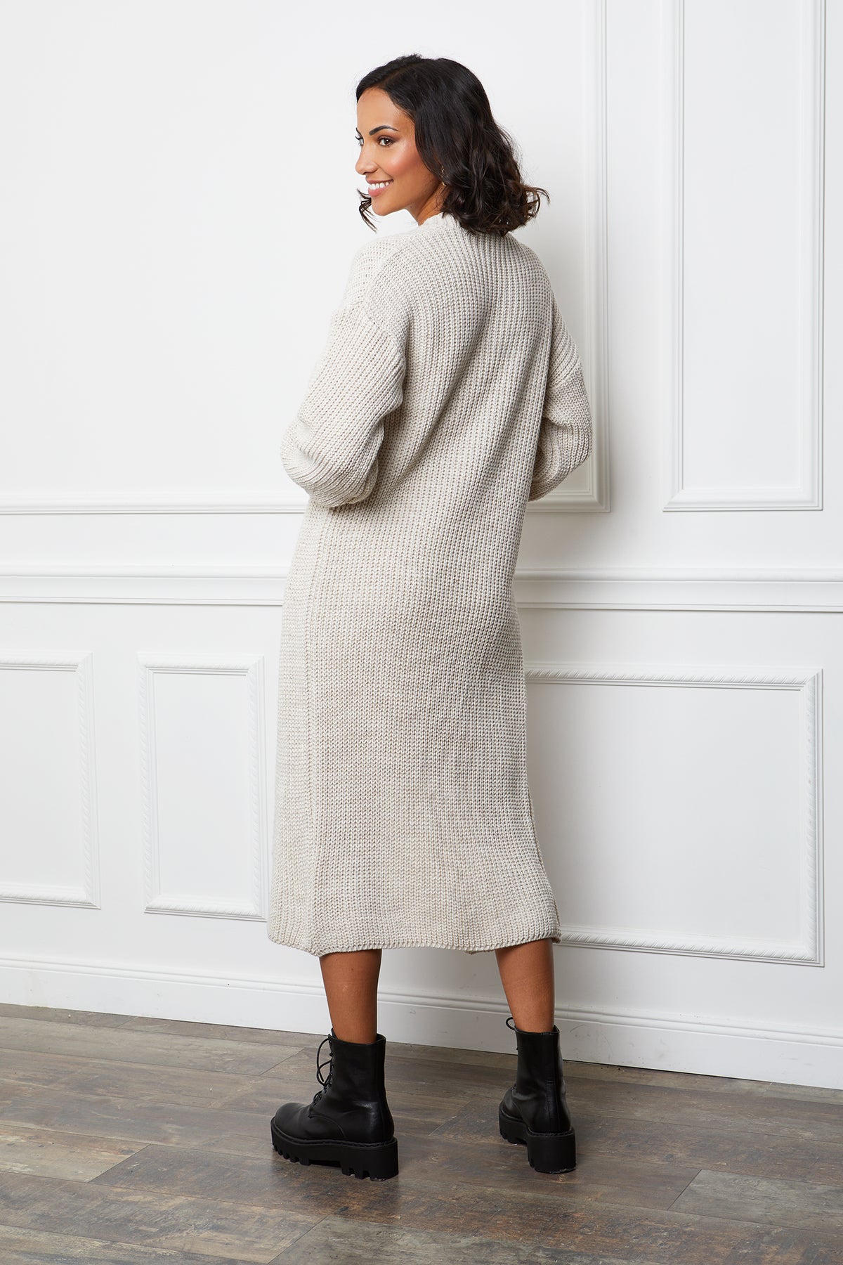 Cárdigan y vestido - Beige