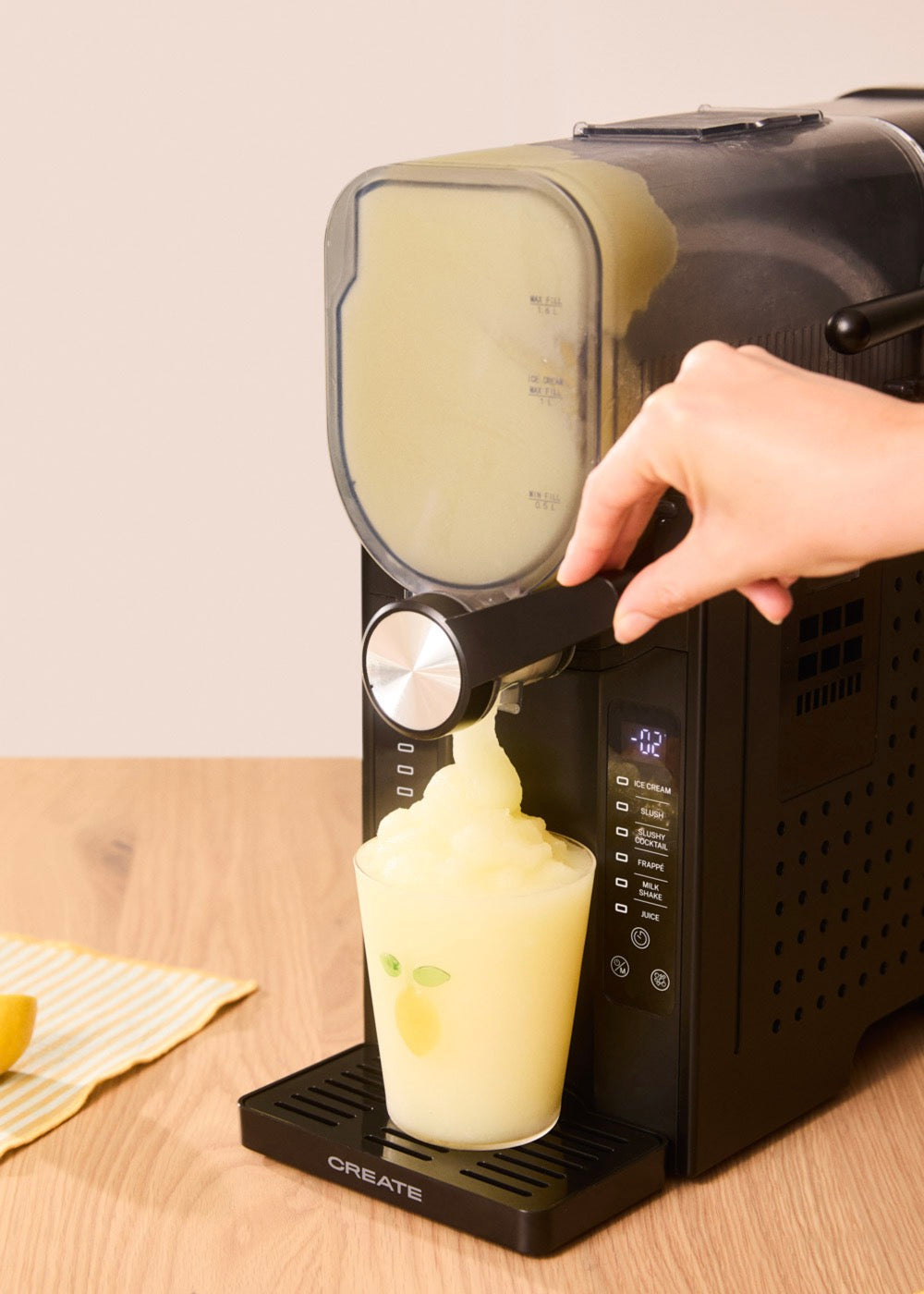 Slush Maker - Machine À Granulés Et À Boissons Glacées De 2,6 Litres - Noir