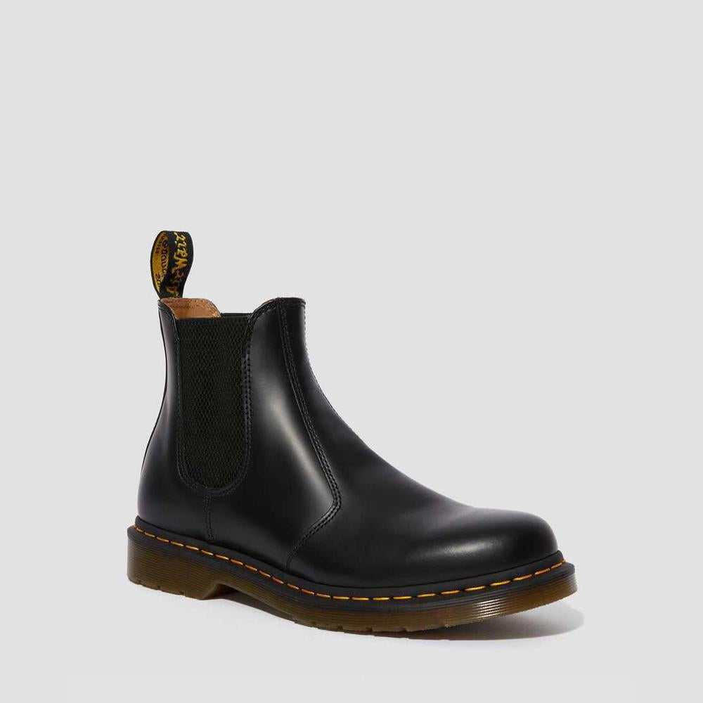 2976 Smooth Chelsea Boots - Black - Adult
