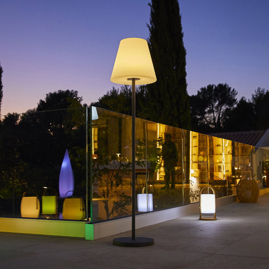 Standy - Lampadaire Solaire - Acier - Gris