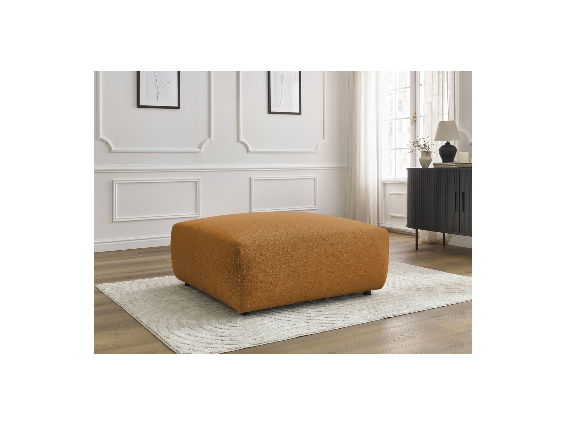 Lucien - Pouffe - Smooth Fabric