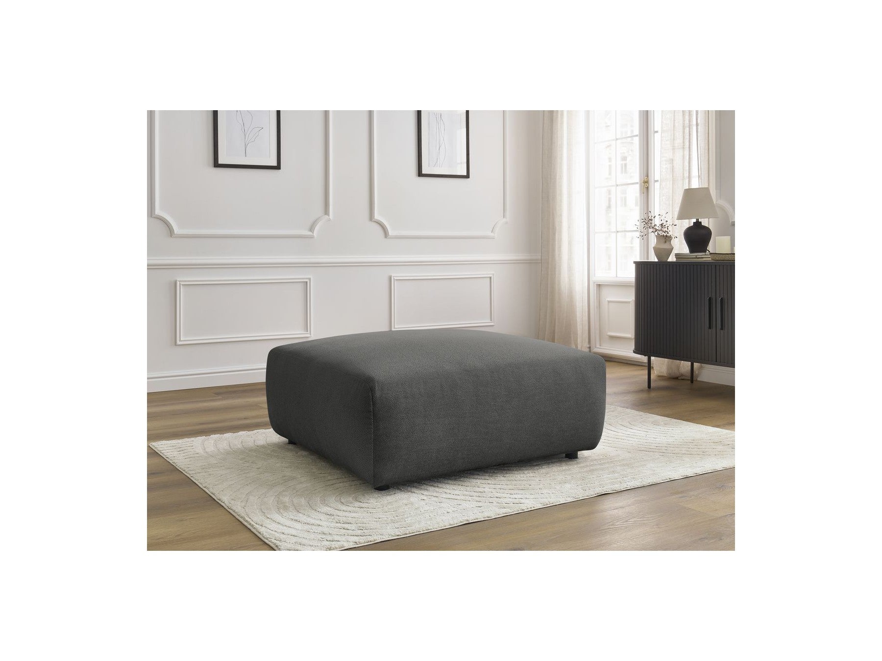 Lucien - Pouffe - Smooth Fabric