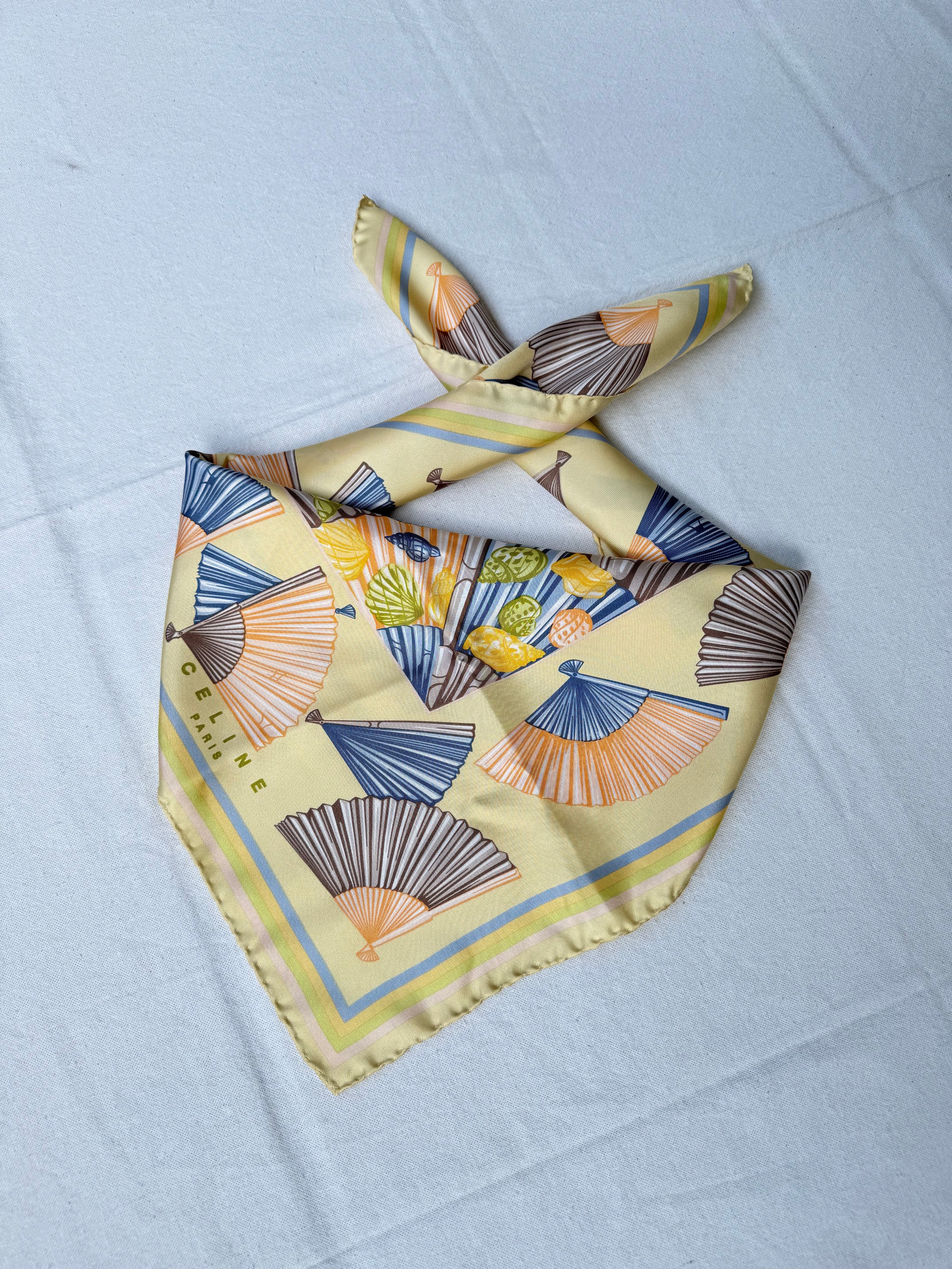 Céline Scarf – Fan Pattern