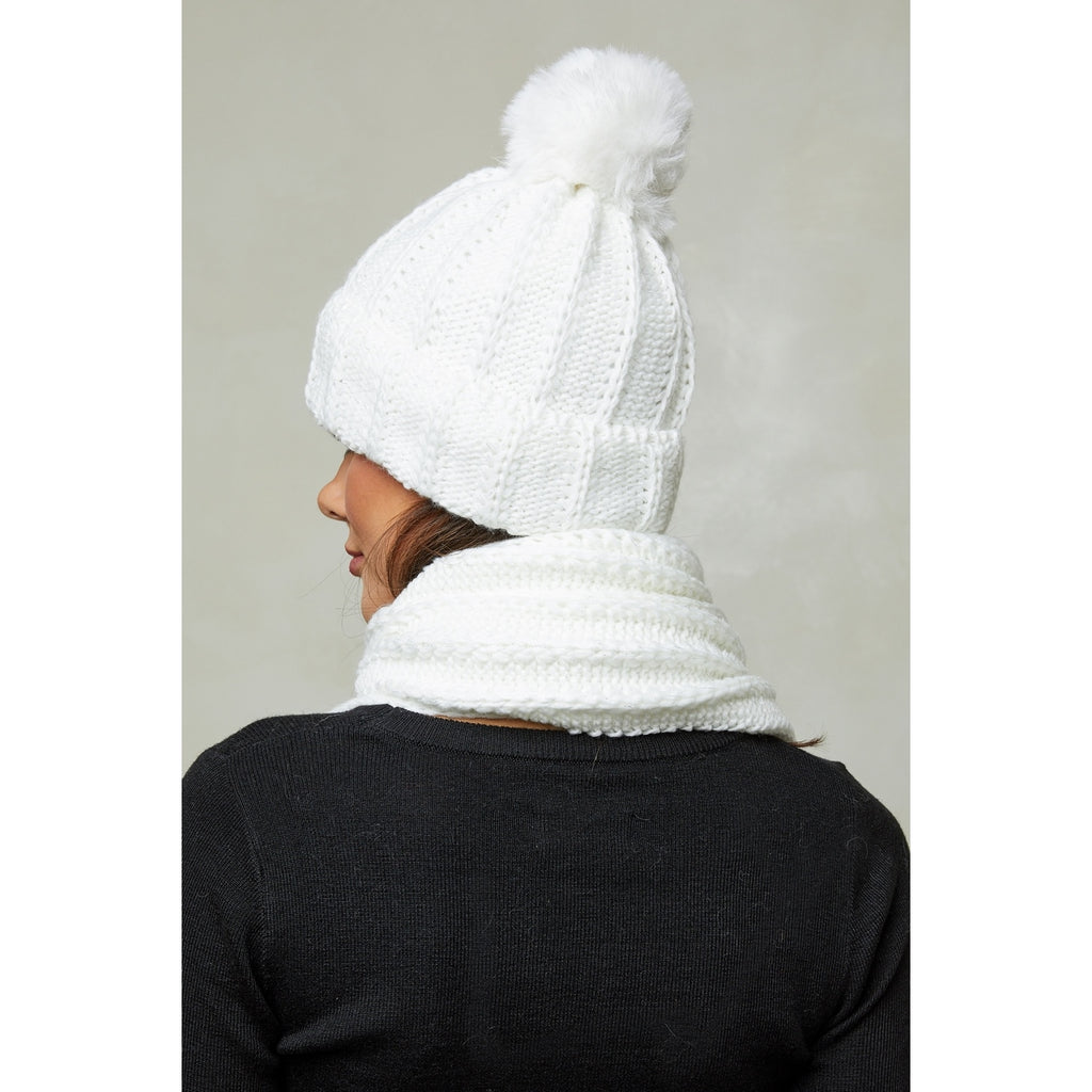 Accessory Set - White