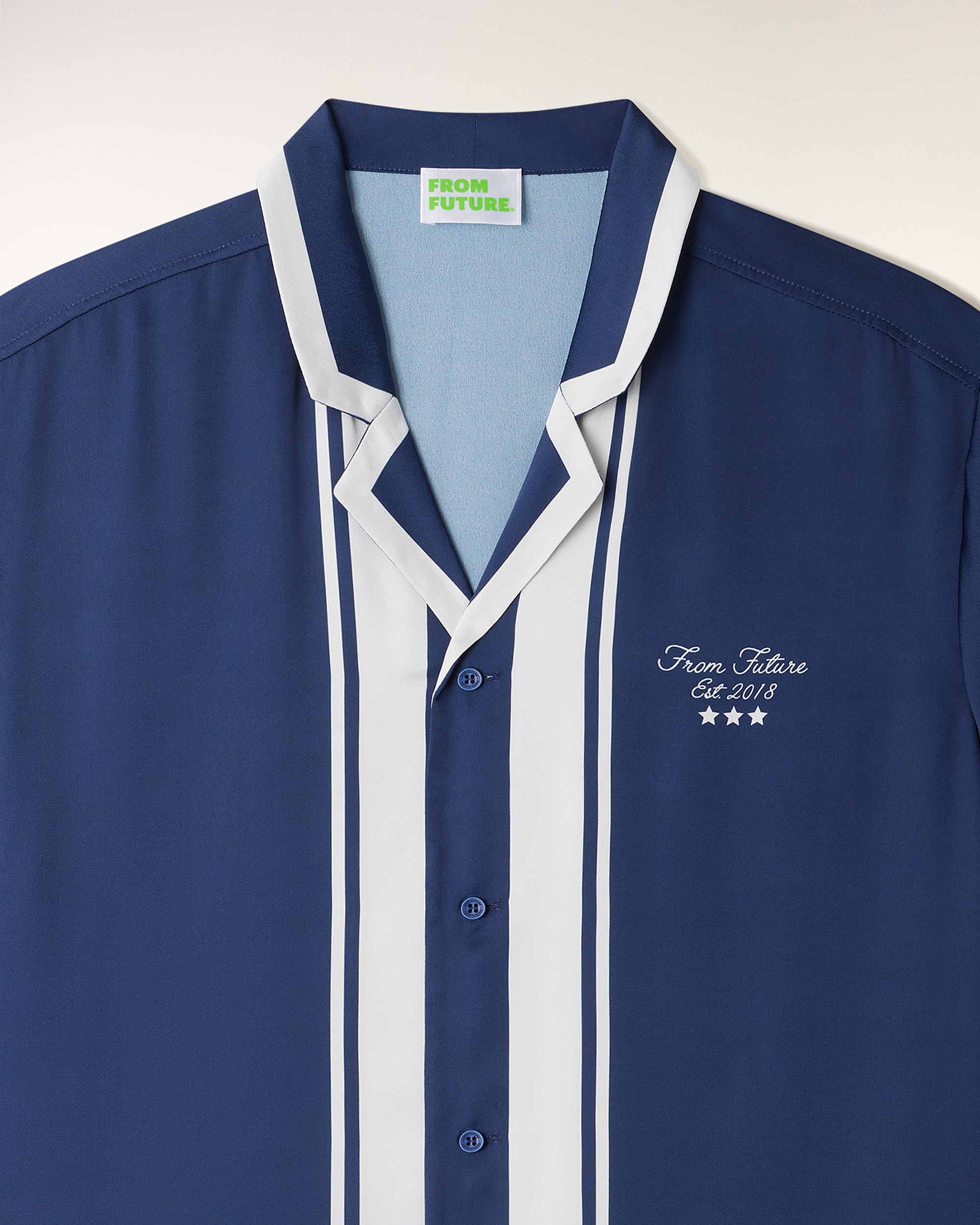 Camisa estilo bolos de manga corta