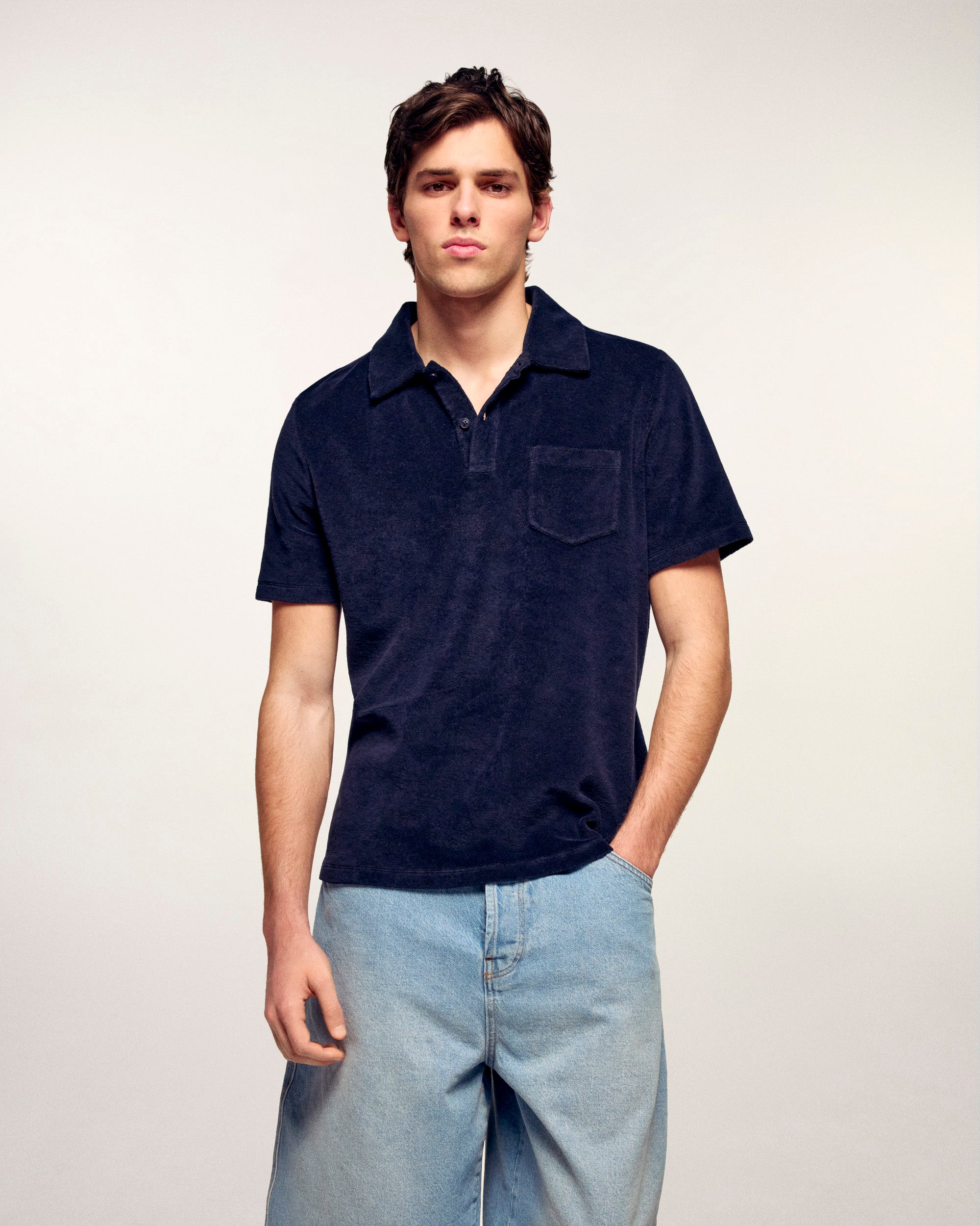 #label: Dren mesure 1,89m et porte une taille M