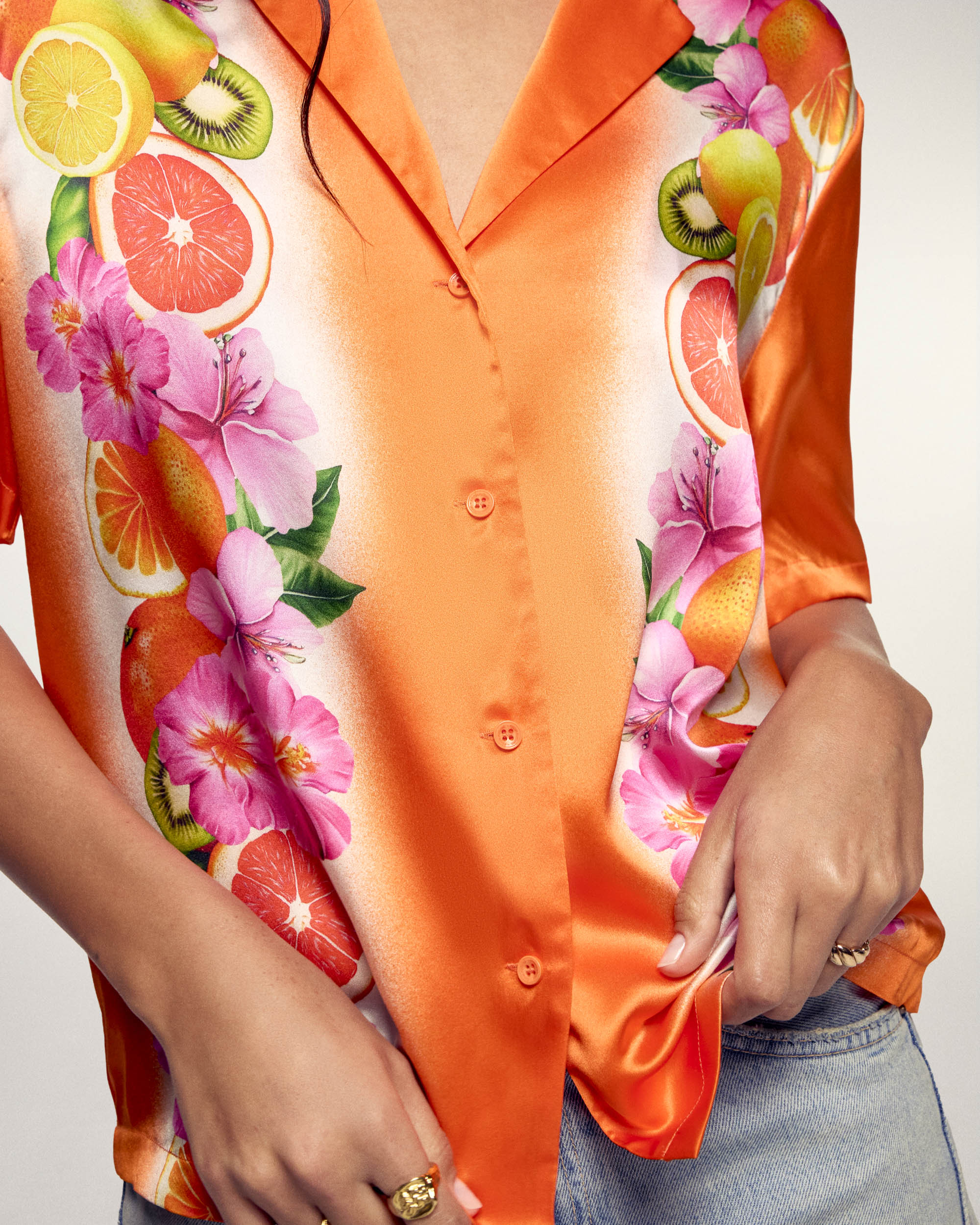 Frieze Print Short Sleeve Shirt