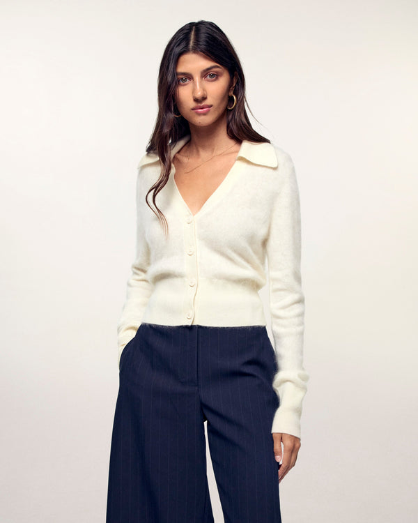 #label: Aida is 1.75m tall and wears a size S