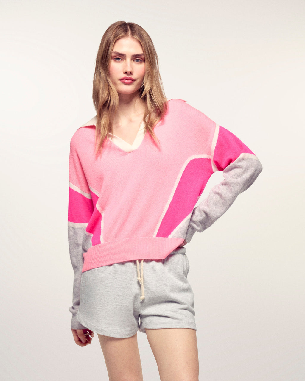 #label: Selaa is 1.73m tall and wears a size S