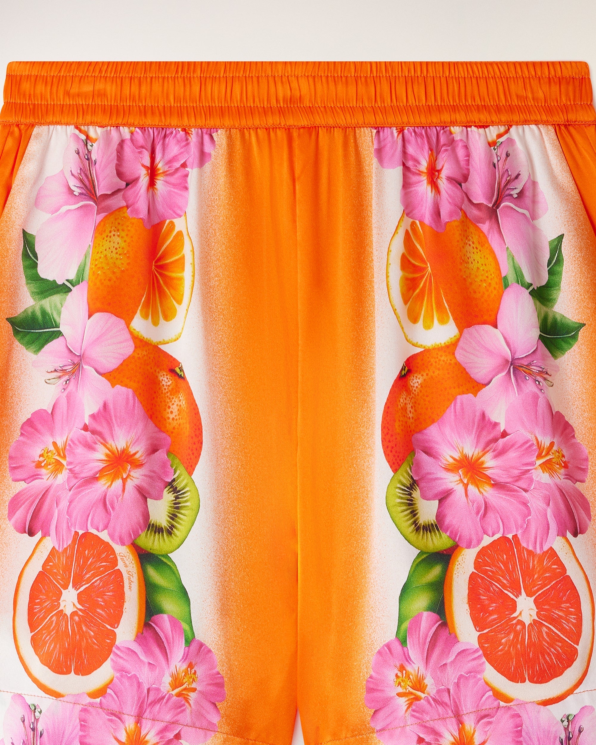 Shorts con estampado de friso