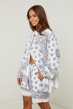 Conjunto de camisa y pantalones cortos - Blanco