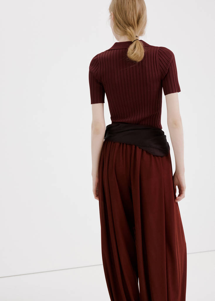 Feinstrickpullover mit V-Ausschnitt