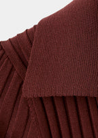 Feinstrickpullover mit V-Ausschnitt