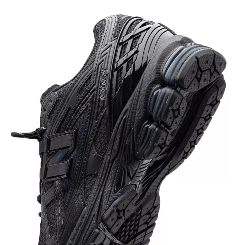 Baskets New Balance M1906