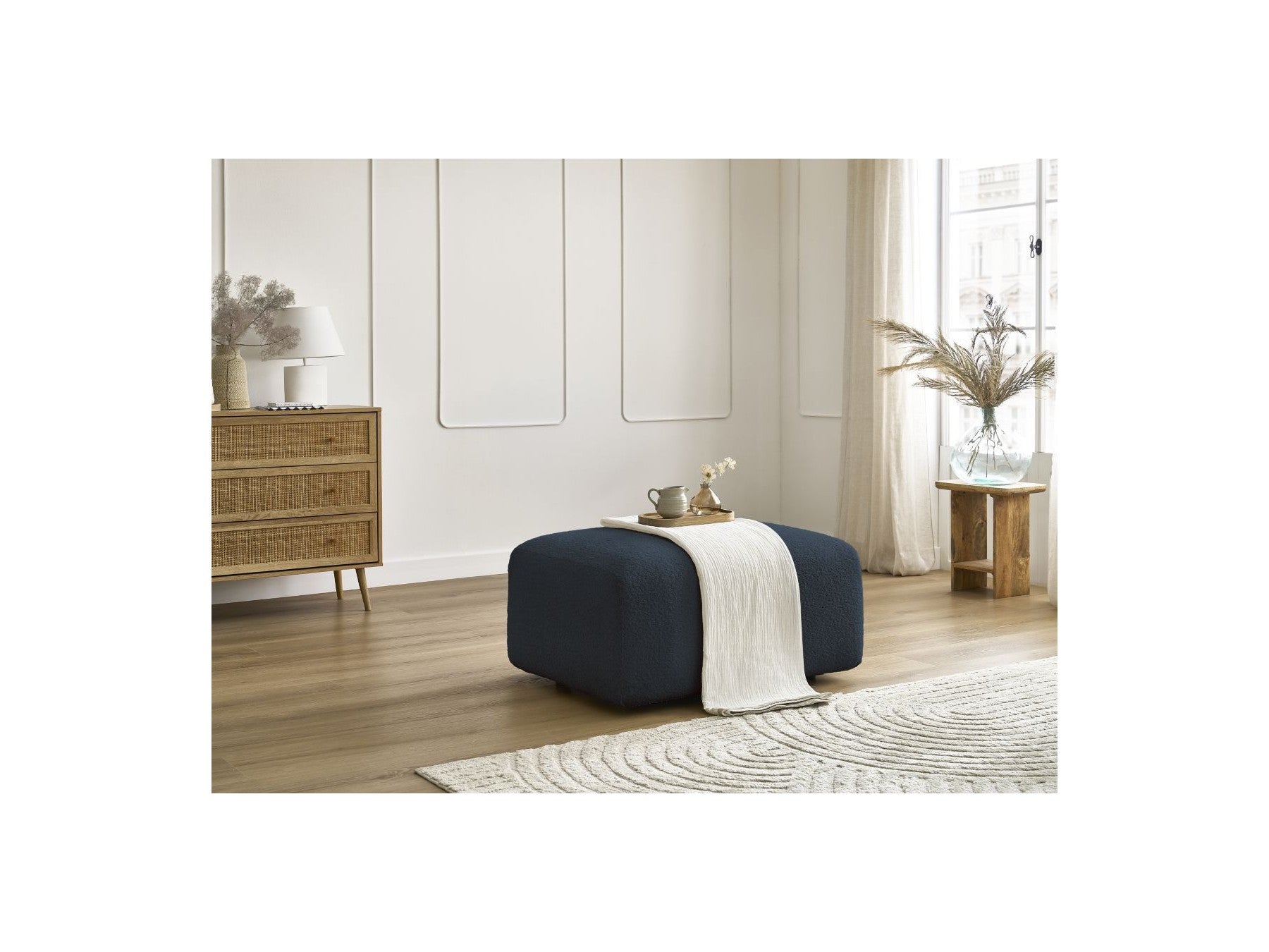 Pouffe - Tina - Bouclé Fabric