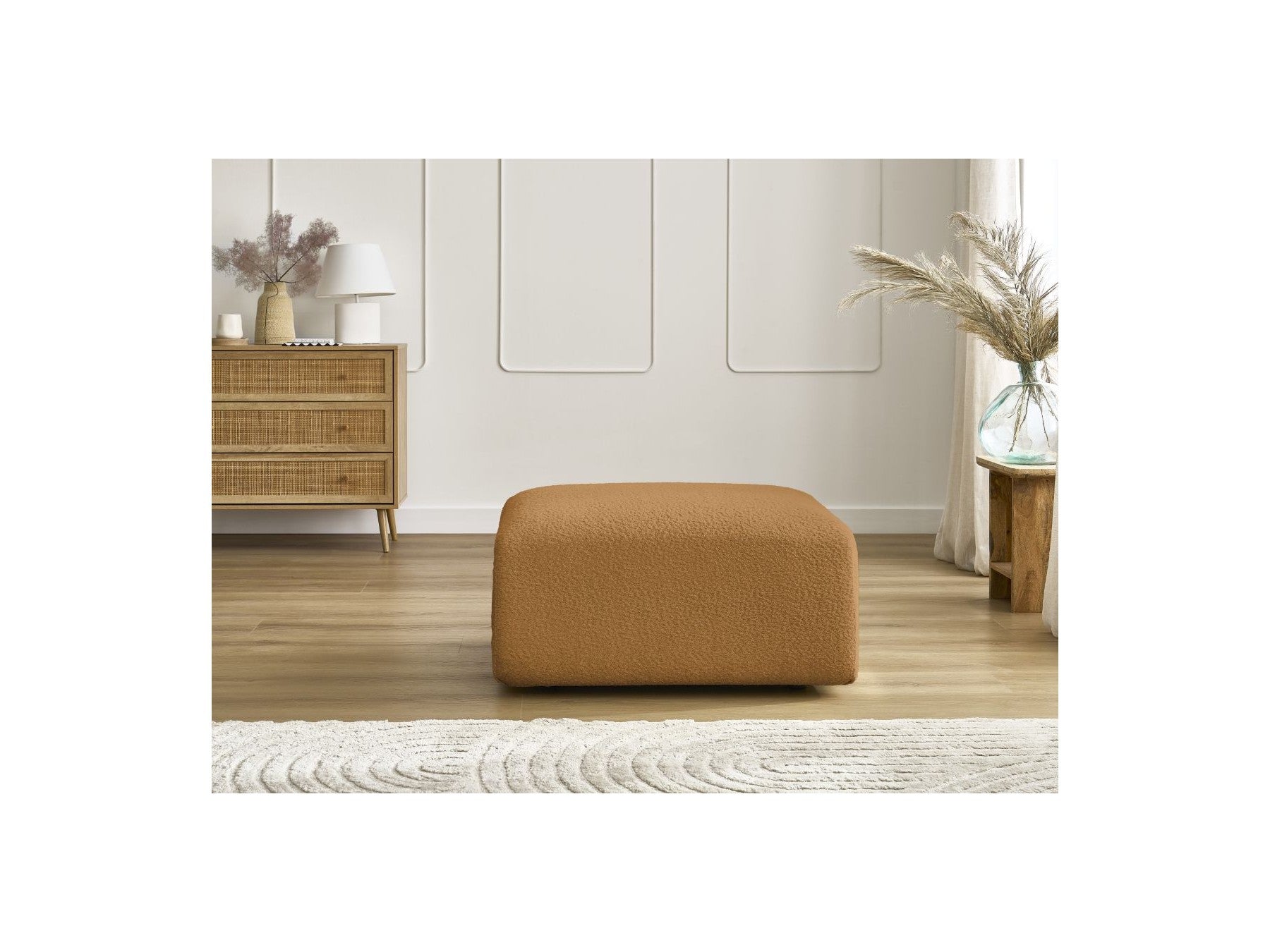 Pouffe - Tina - Bouclé Fabric