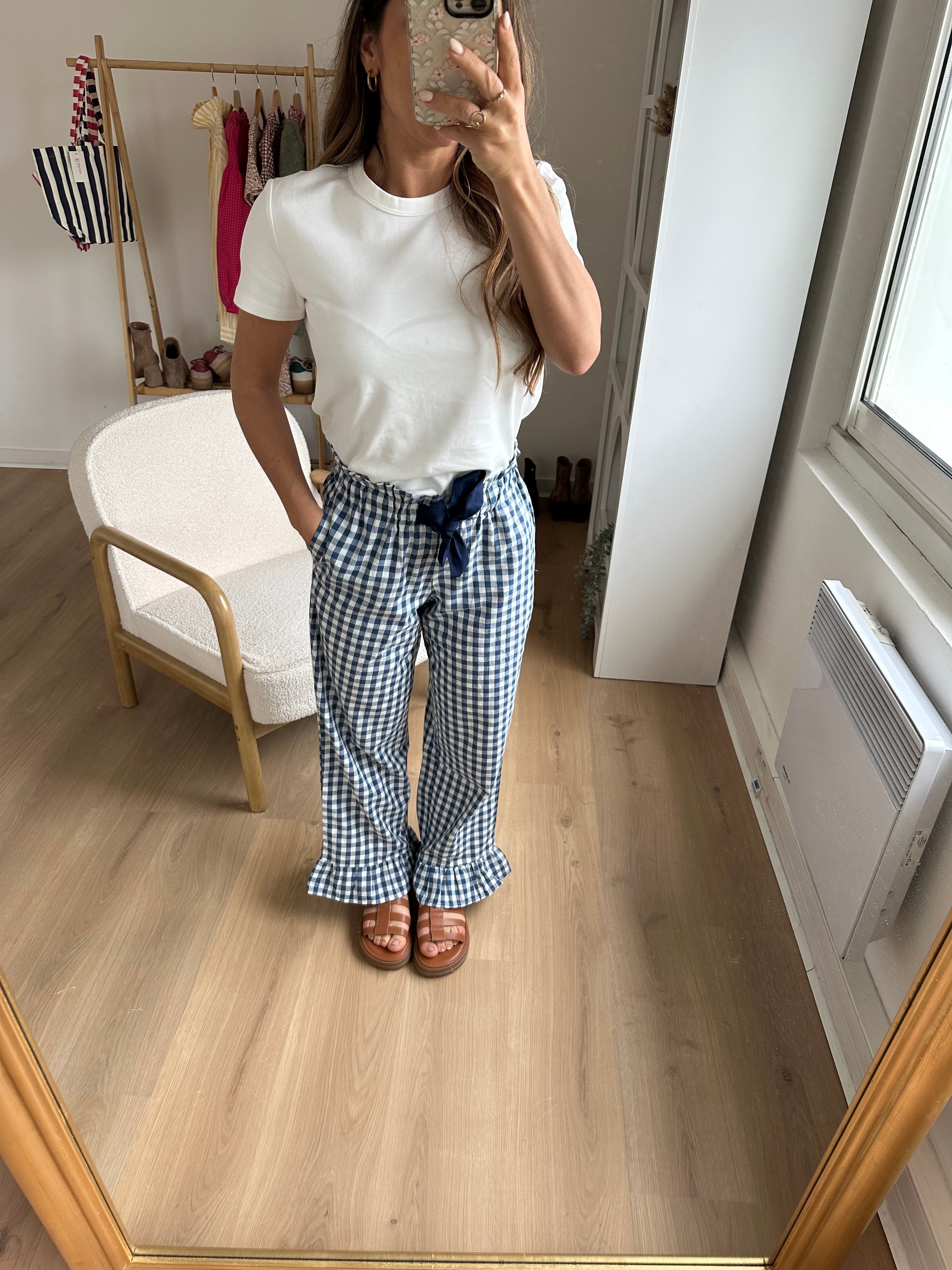 Julia Fluid Gingham Trousers With Ruffles Navy Blue