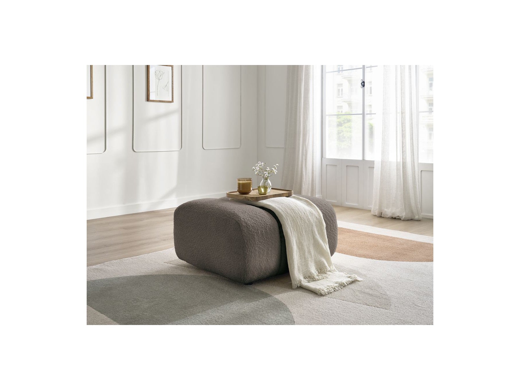 Talia - Pouffe - Bouclé Fabric