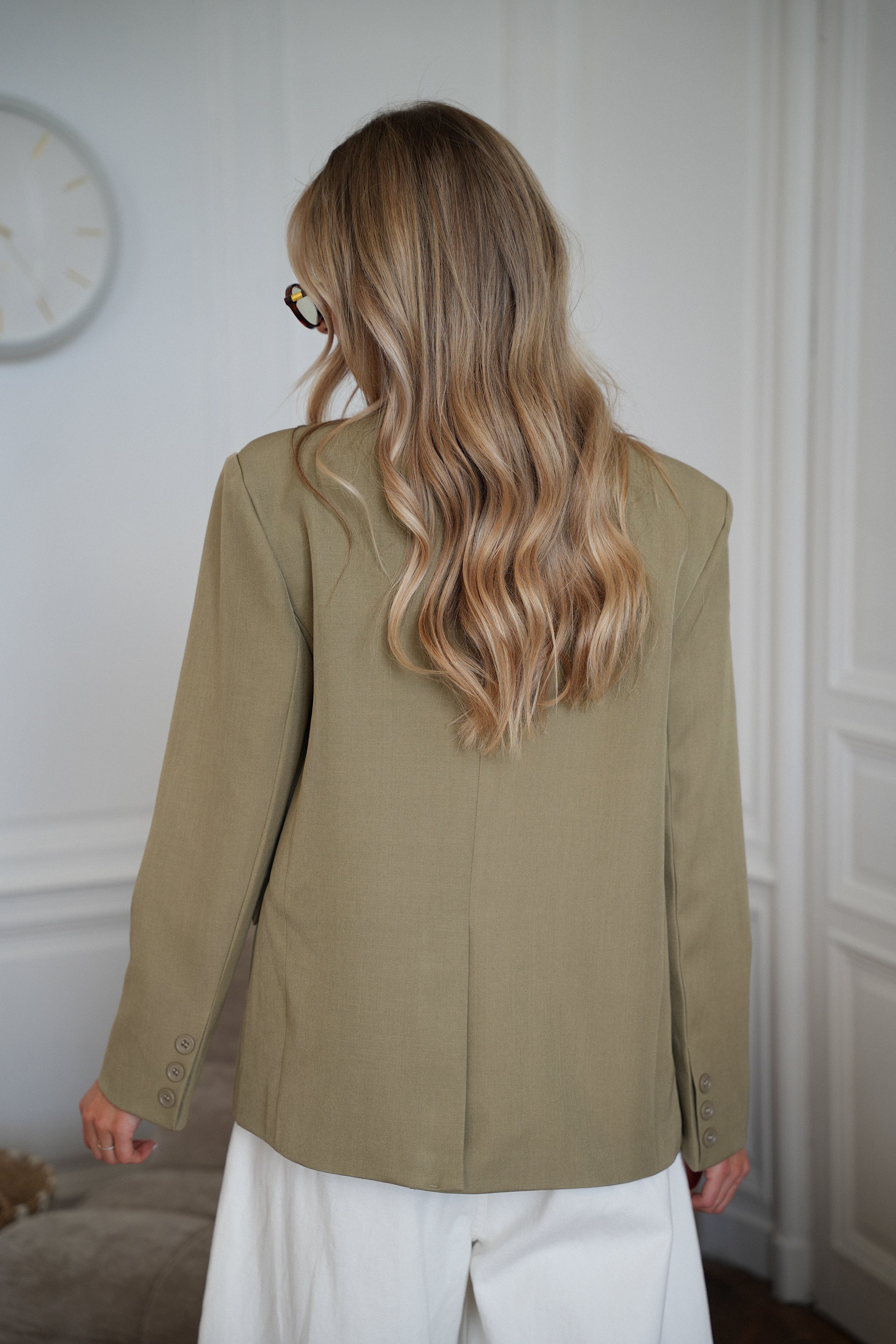 Manon Caqui - Blazer Asimétrico