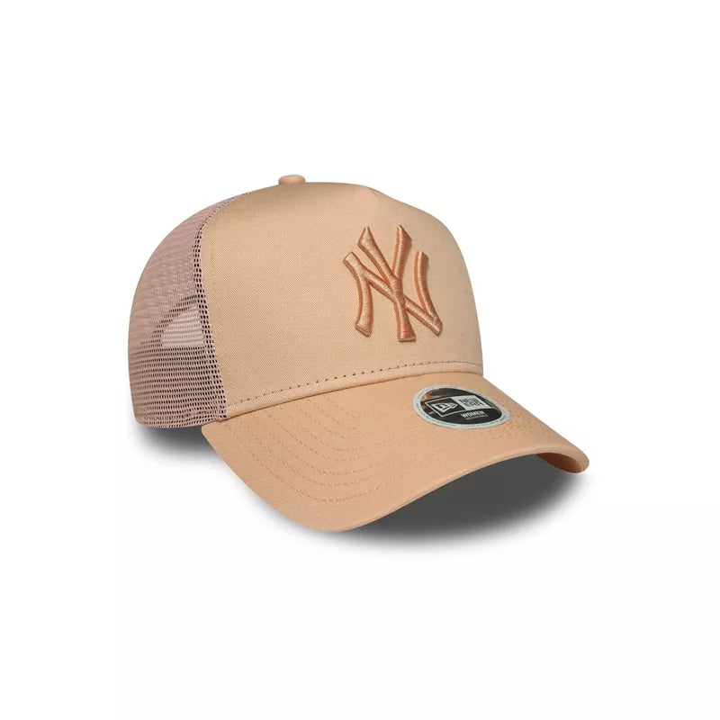 New Era Wmns League Ess Trucker Neyyan Cap