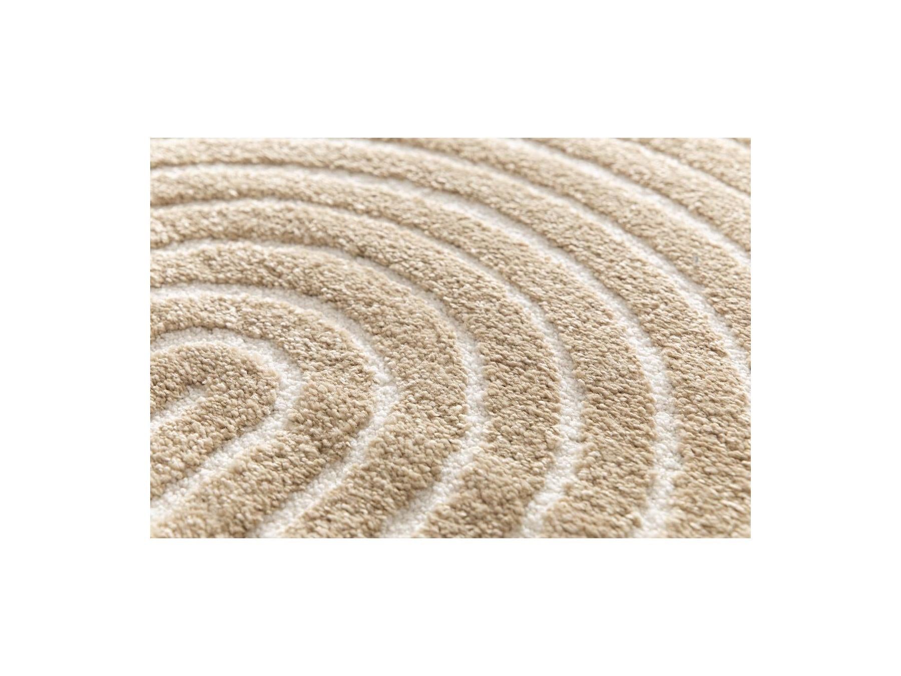 Herve - Low-Pile Rug - Abstract Pattern - Brown
