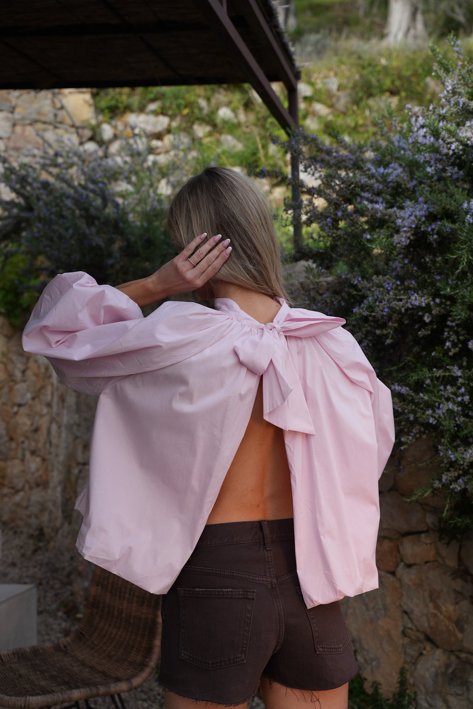 Lorena Backless Blouse - Pink