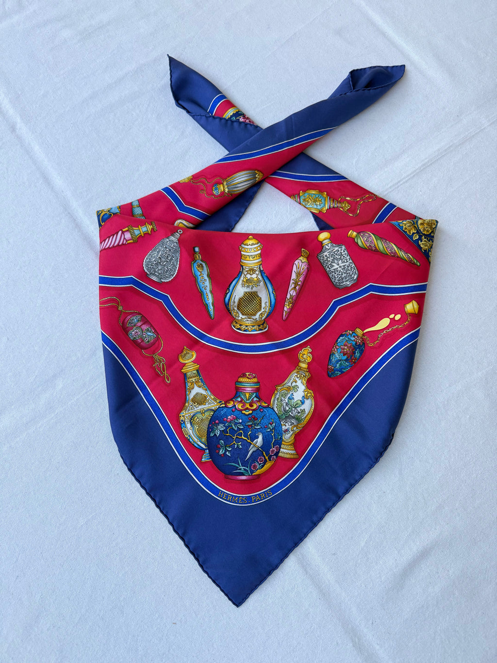 Pañuelo Hermès – Modelo Frascos
