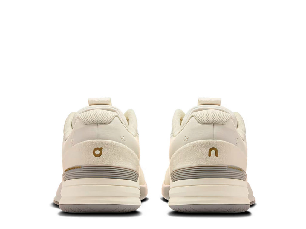 On The Roger Pro Ace Ivory Fog - White