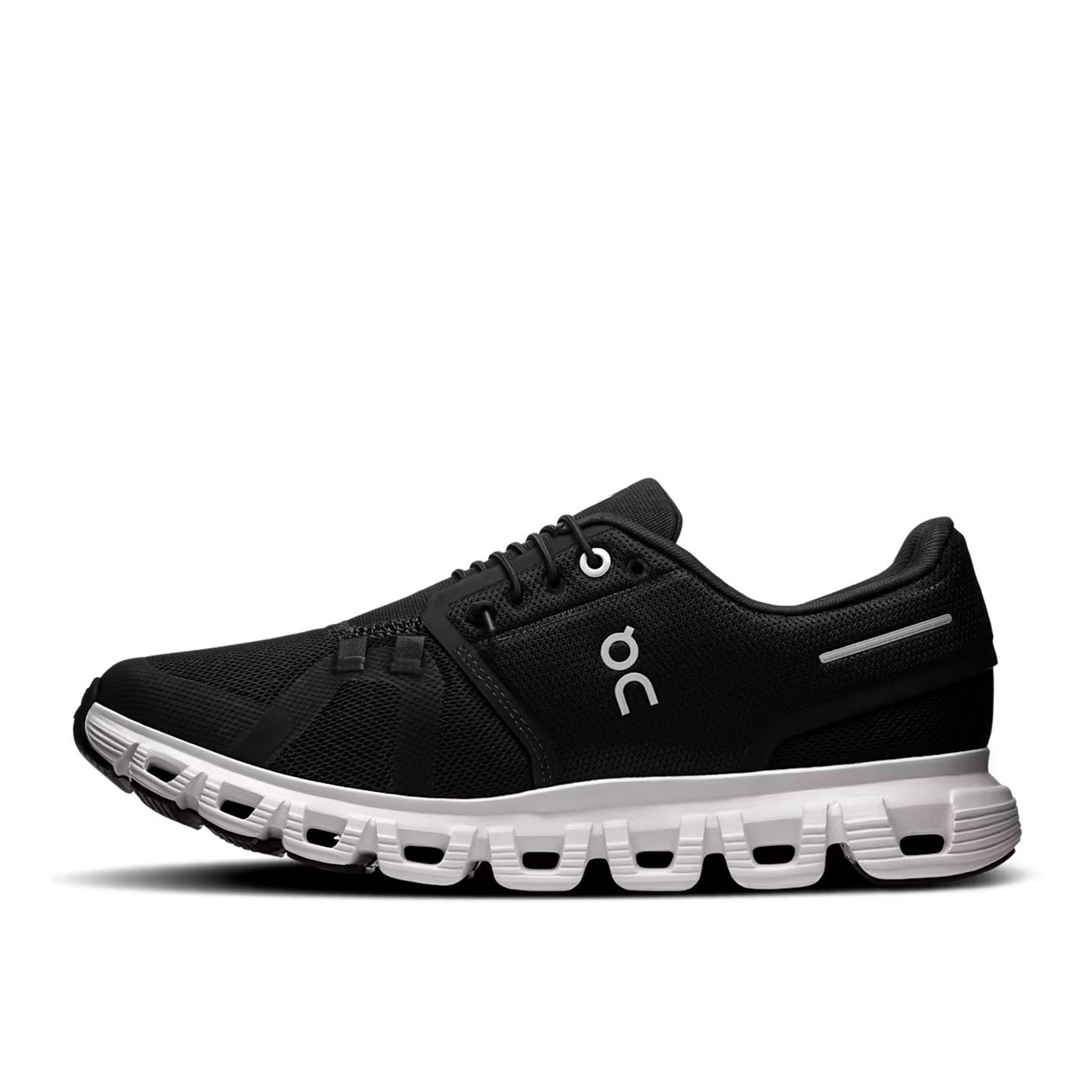 On Running Cloud 6 Black White (W) - Noir