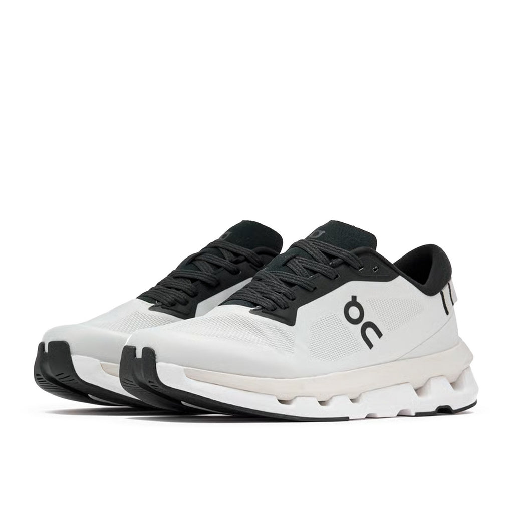 On Running Cloudzone Ice Black (W) - Vit