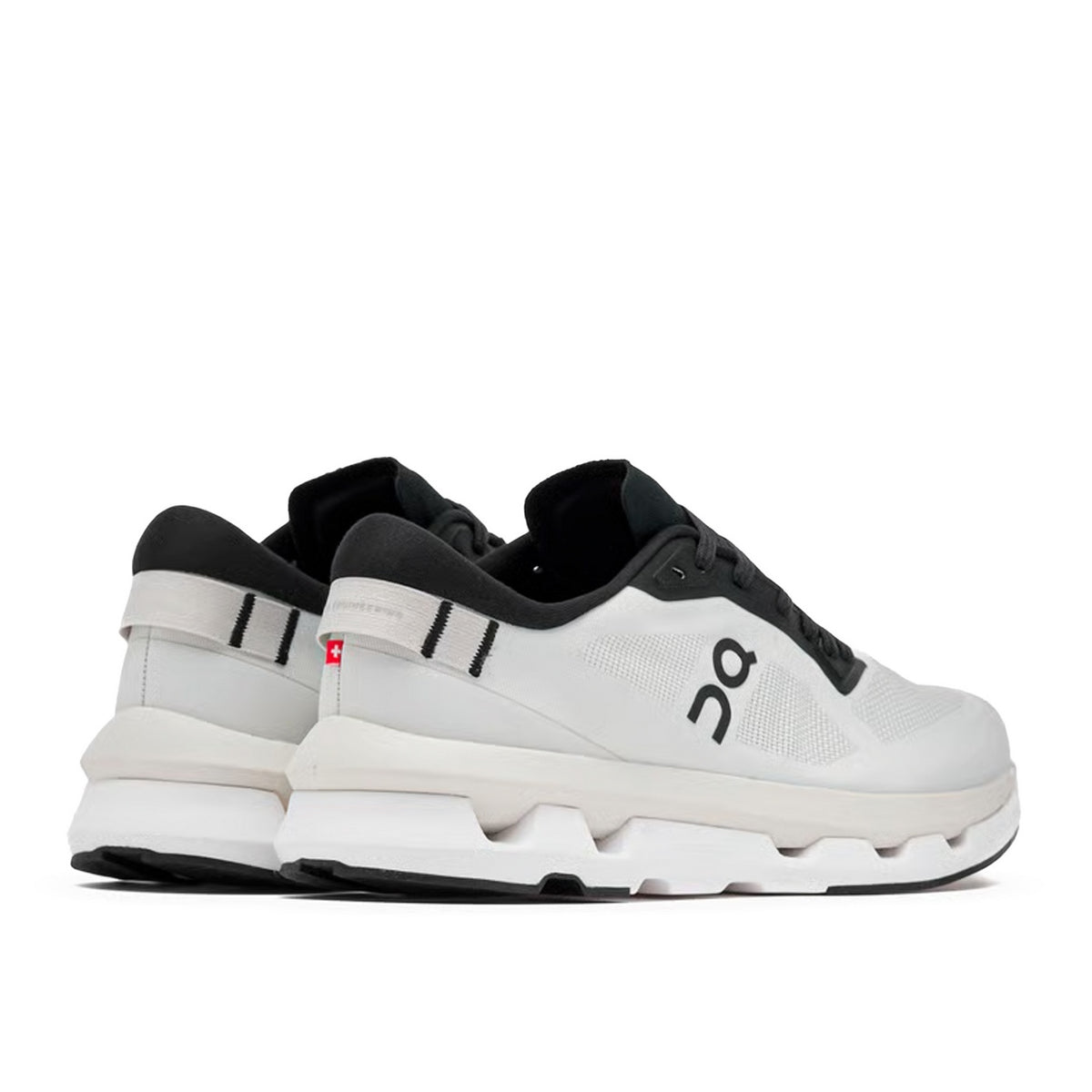 On Running Cloudzone Ice Black (W) - Vit