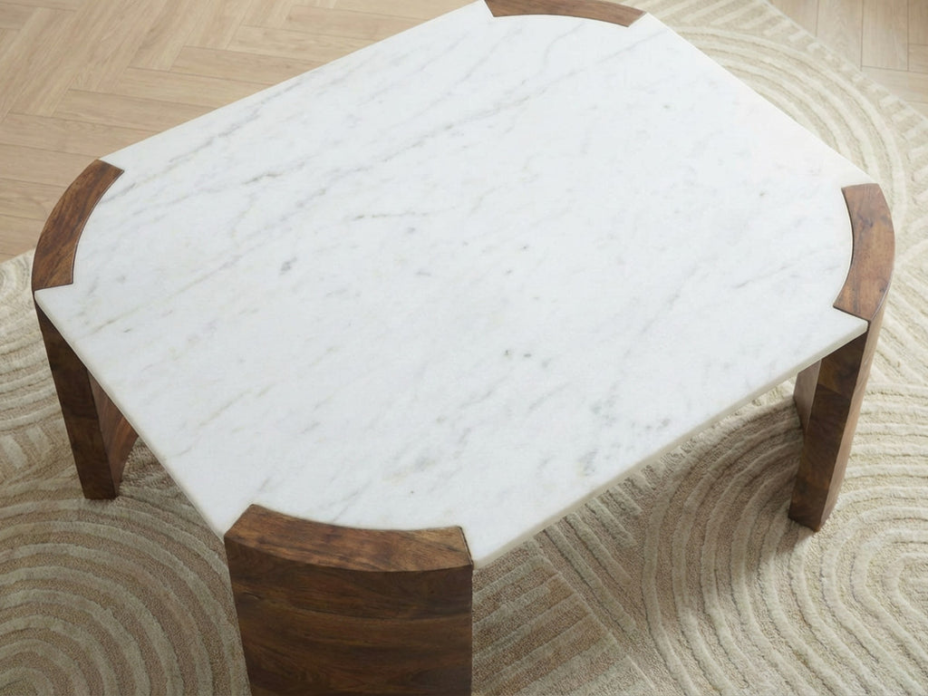 Torvi - Mesa de centro cuadrada Torvi con tablero de mármol y patas de madera maciza de mango