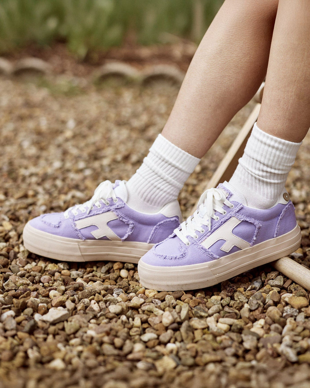 Sneakers aus Canvas Hellviolett