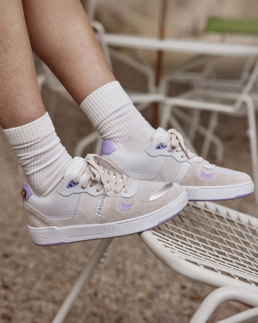 Baskets Blanches & Violet Clair Cuir