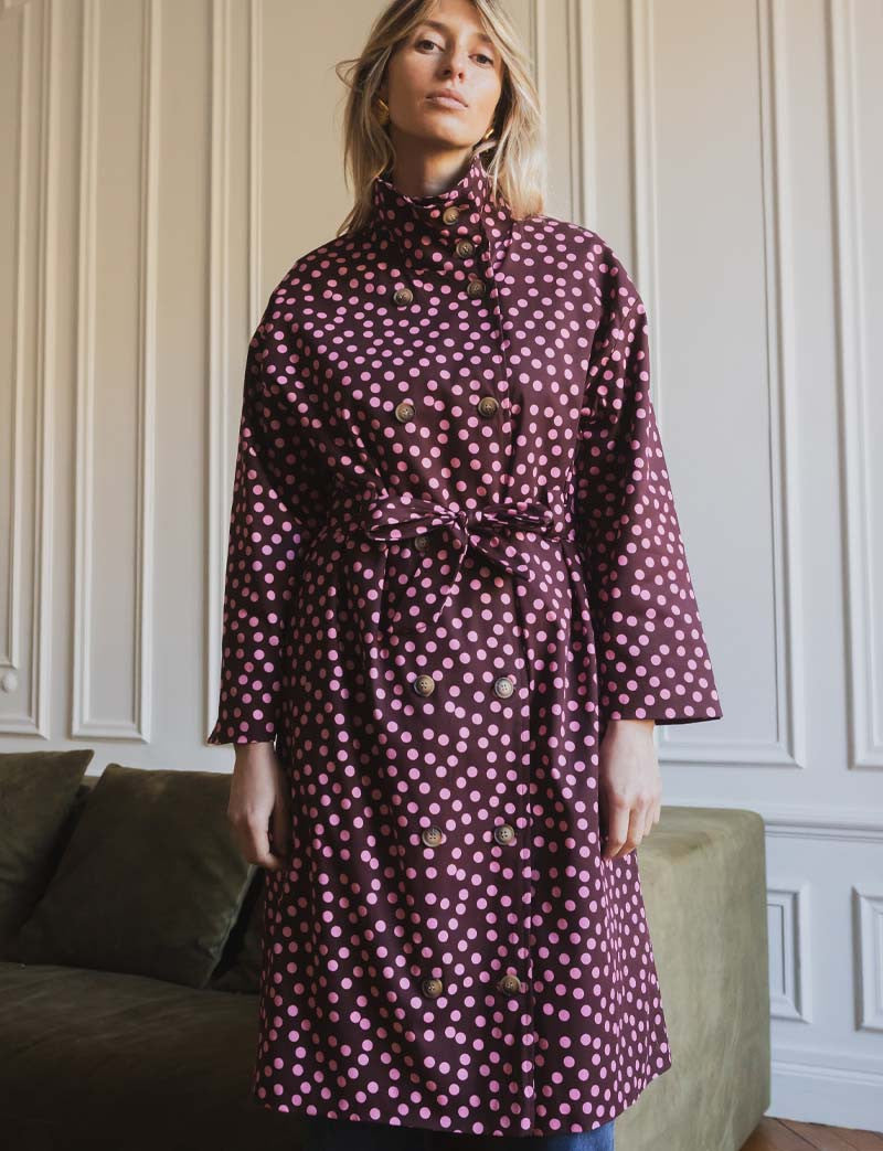 Gepunkteter Trenchcoat Floro in Bordeaux & Rosa
