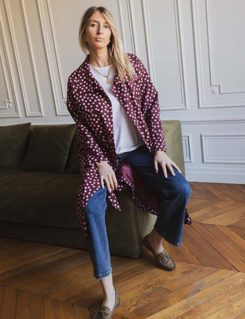 Gepunkteter Trenchcoat Floro in Bordeaux & Rosa