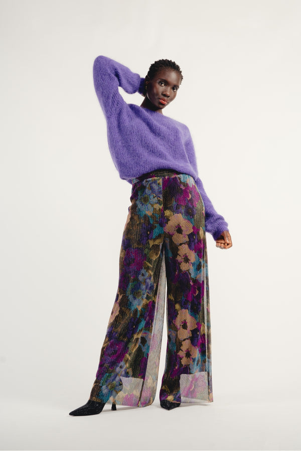 Los pantalones de flores metálicas Andrea