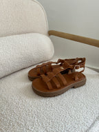 Sandalias Planas Amalia Camel