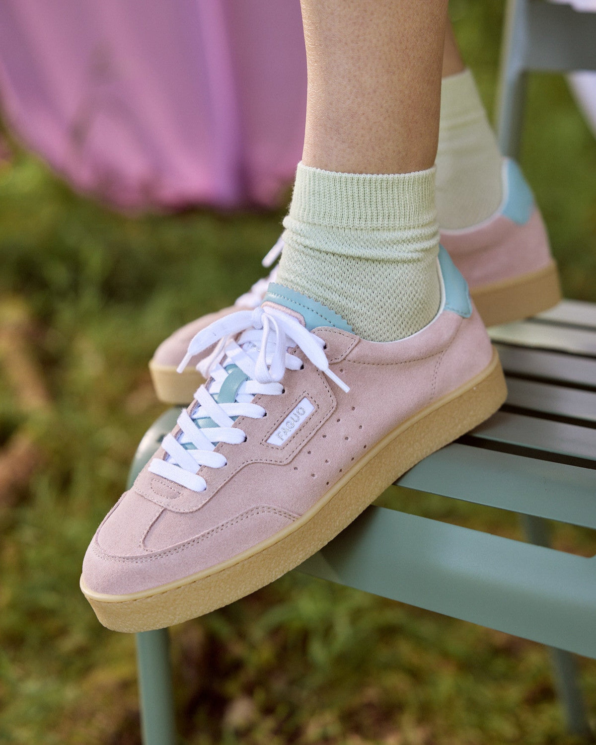 Sneakersy Ze Skóry Zamszowej Szaroróżowe