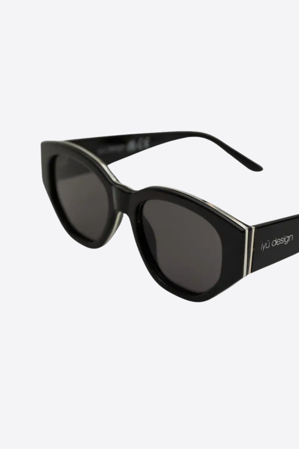 Vio Sunglasses - Black