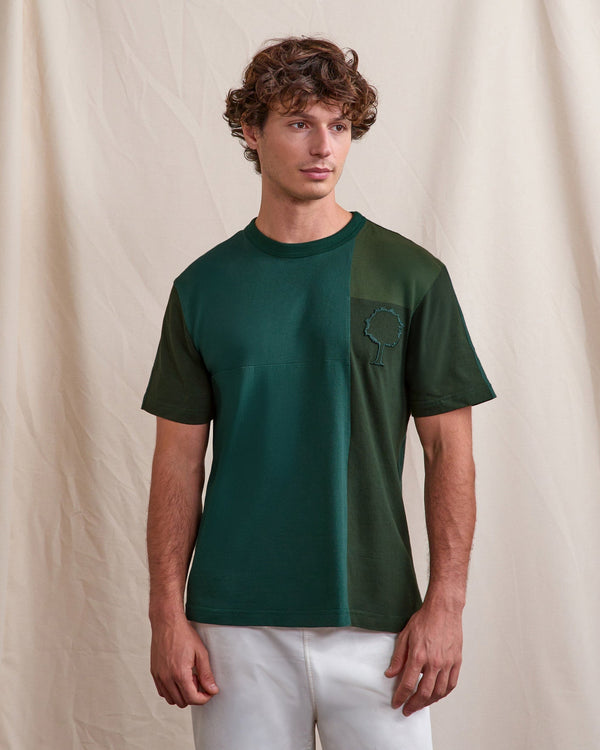 T-shirt stampata verde upcycled