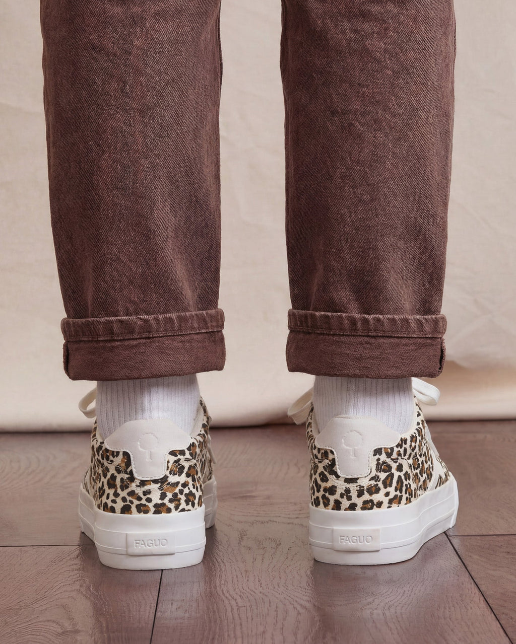 Sneakers Leopard Och Beige