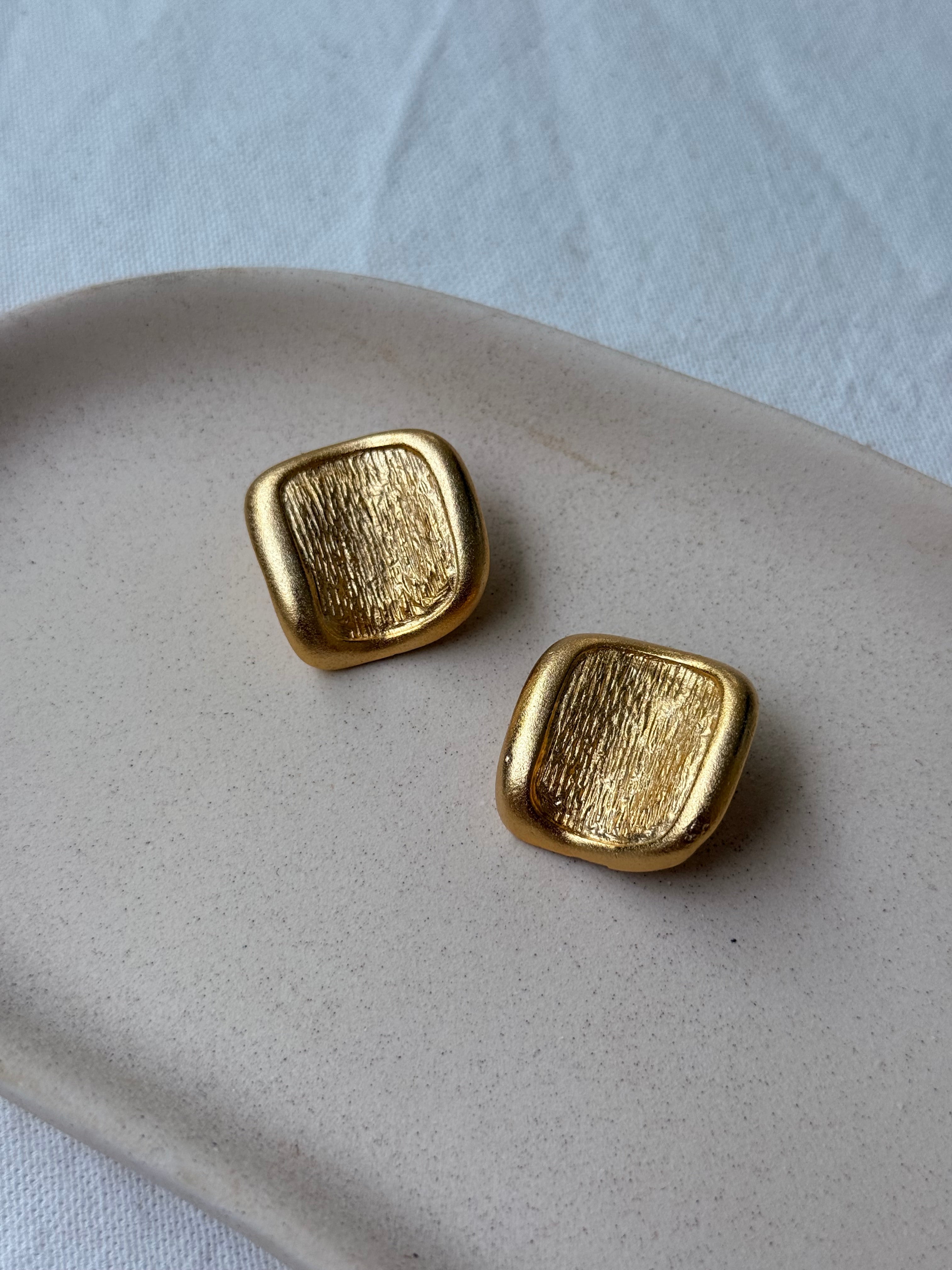 Pendientes Vintage - Cuadrados Dorados Texturizados