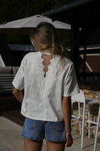 Camiseta Lika Bordada - Blanco