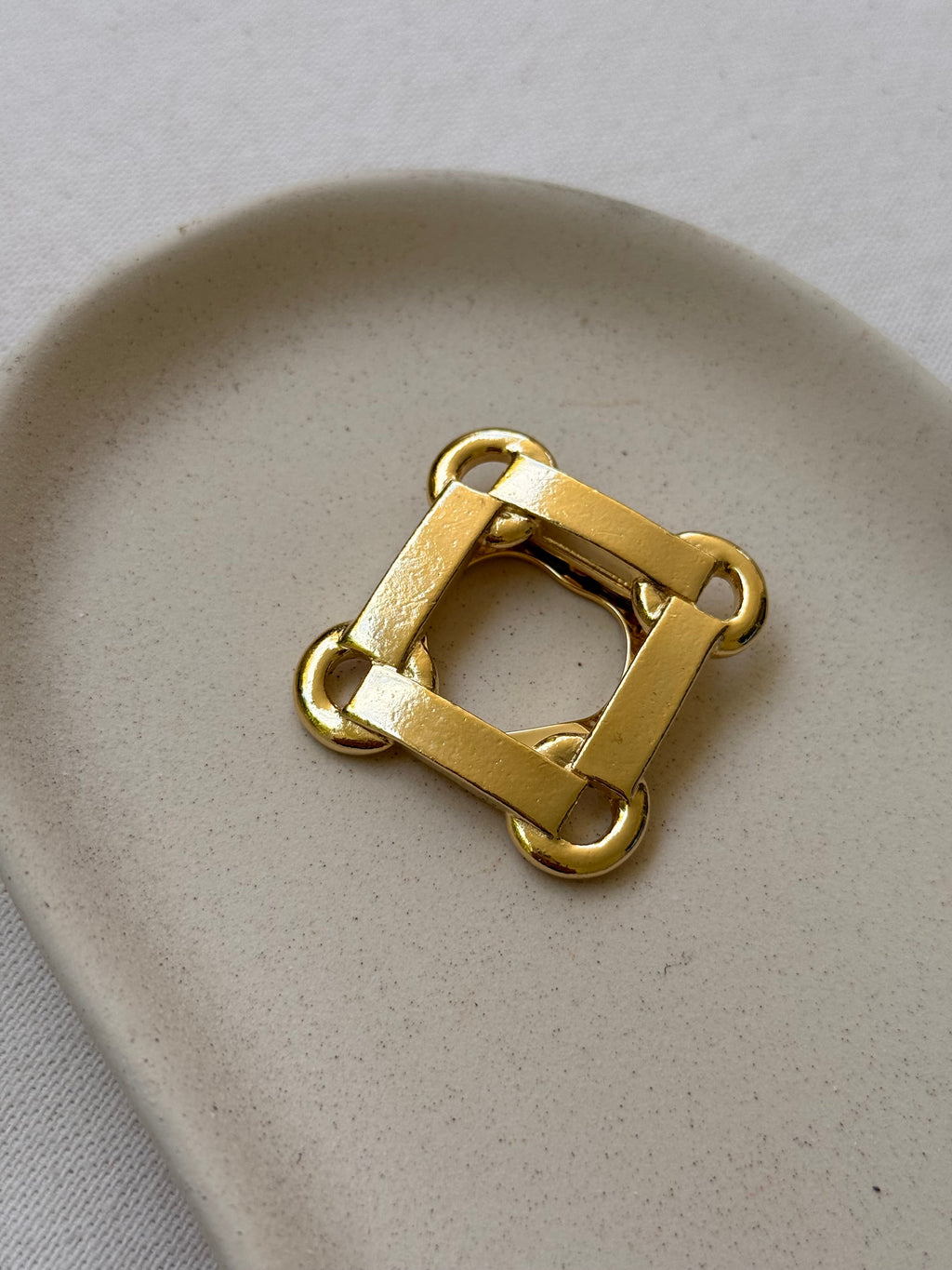 Vintage Scarf Ring - Openwork Square Design