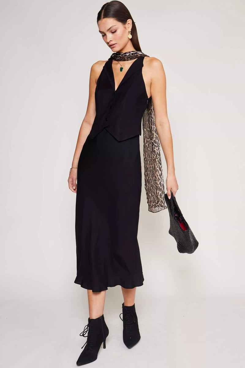 Robe Kimmy Plain Black Linen