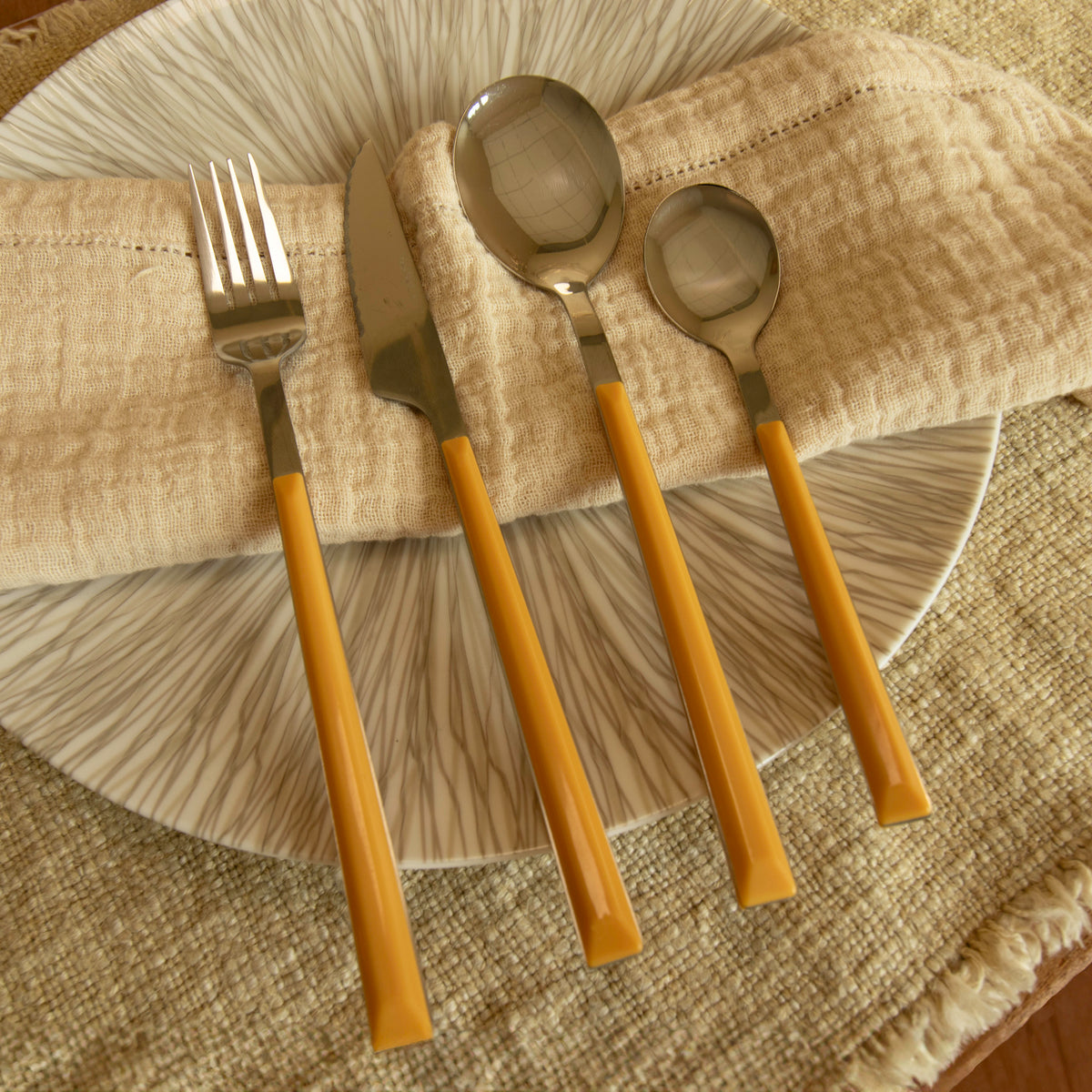 Colorama - Juego de 6 cuchillos de mesa - 23,5 cm - Acero inoxidable