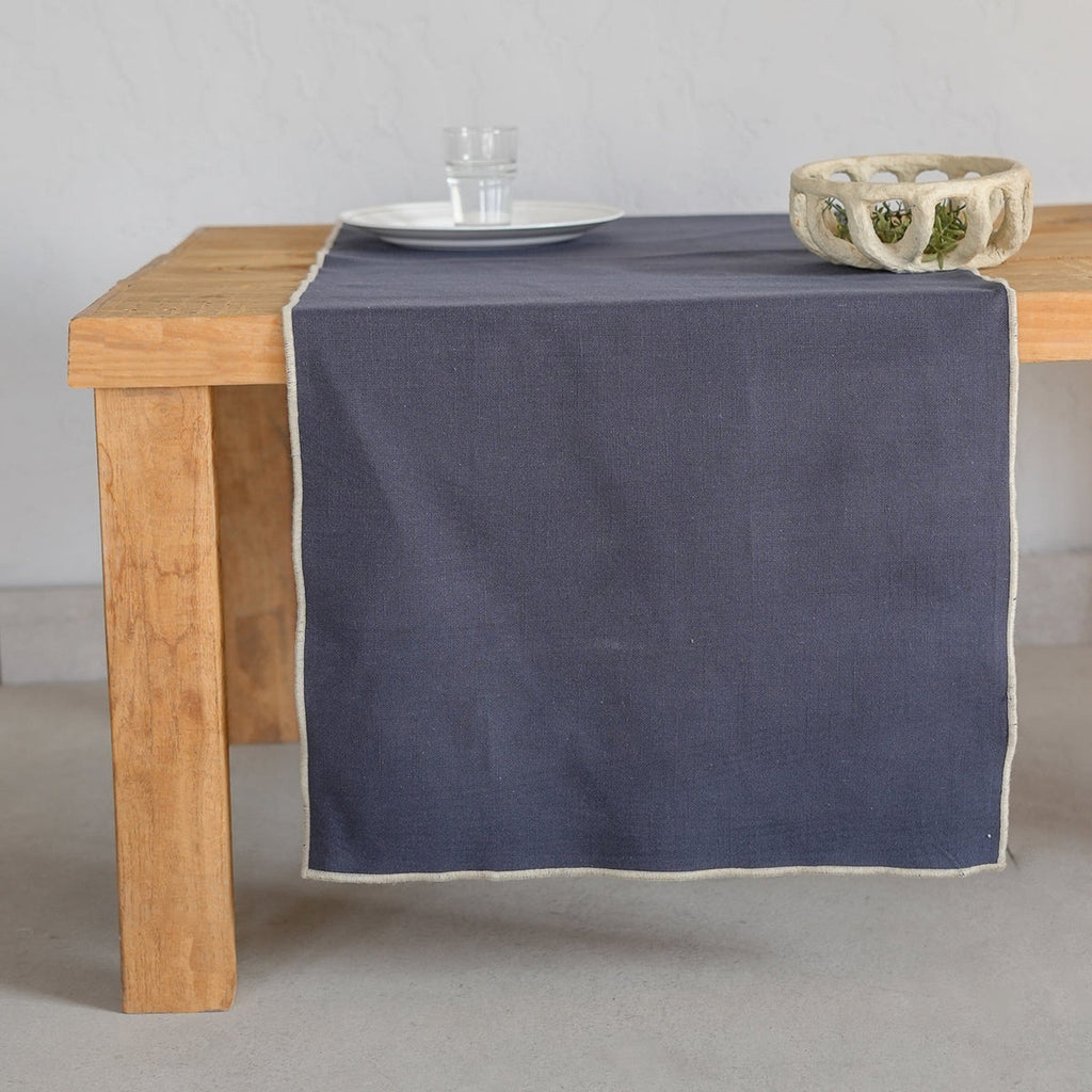 Jules - Chemin De Table - Fusain/Sable