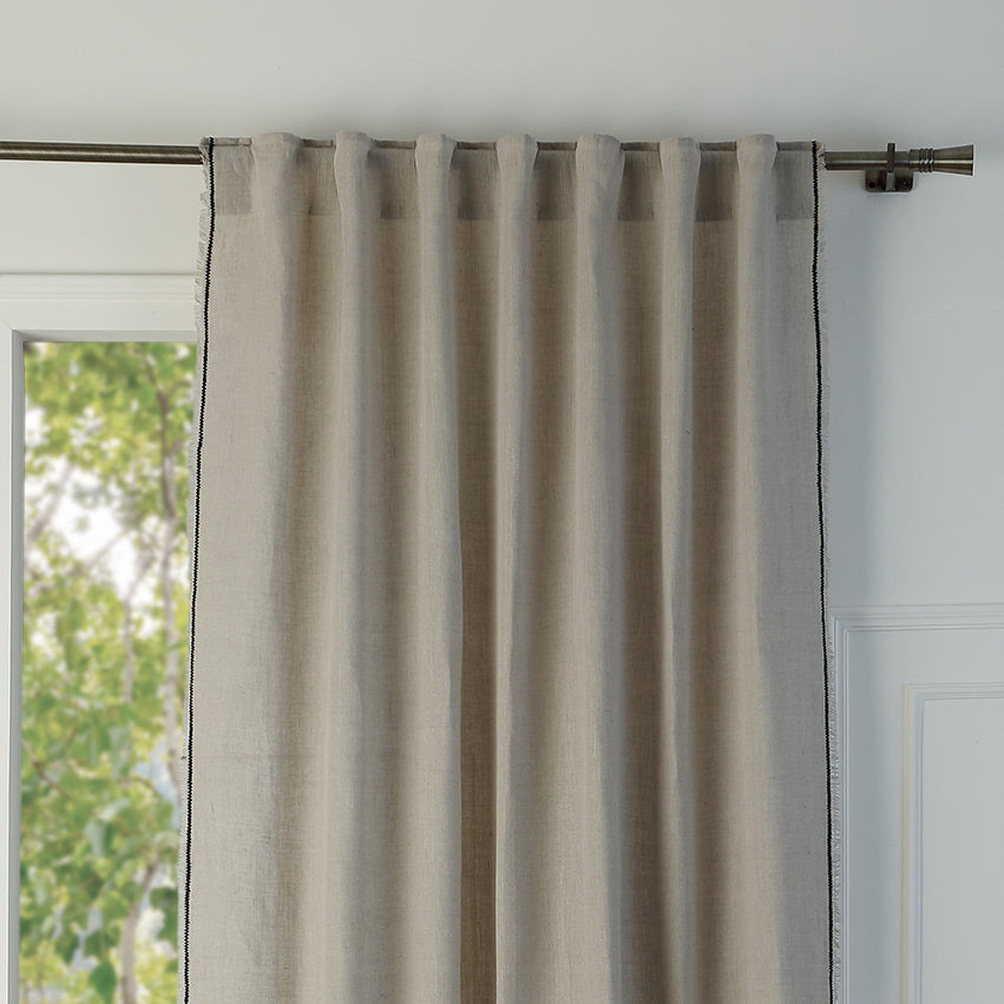 Gabriel - Tab-Top Curtain - Washed Linen - Natural/Black